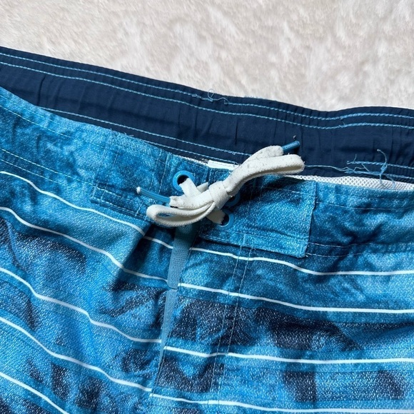 Speedo Swim Trunks - Picture 4 of 9